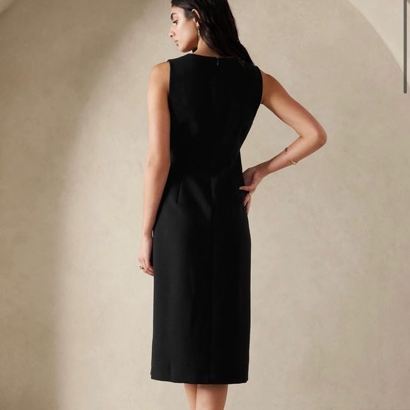 BANANA REPUBLIC Split-Neck Sheath Midi Dress, Black, Size 4 - Picture 2 of 8